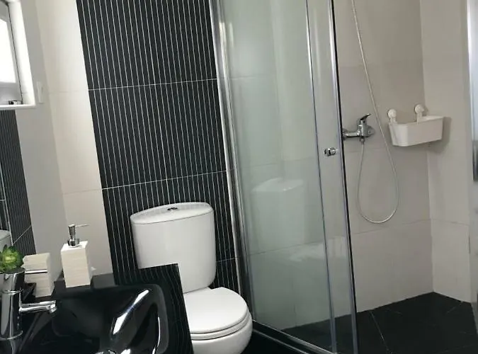 Loft-entre A E O Campo Tatil Evi Nazaré